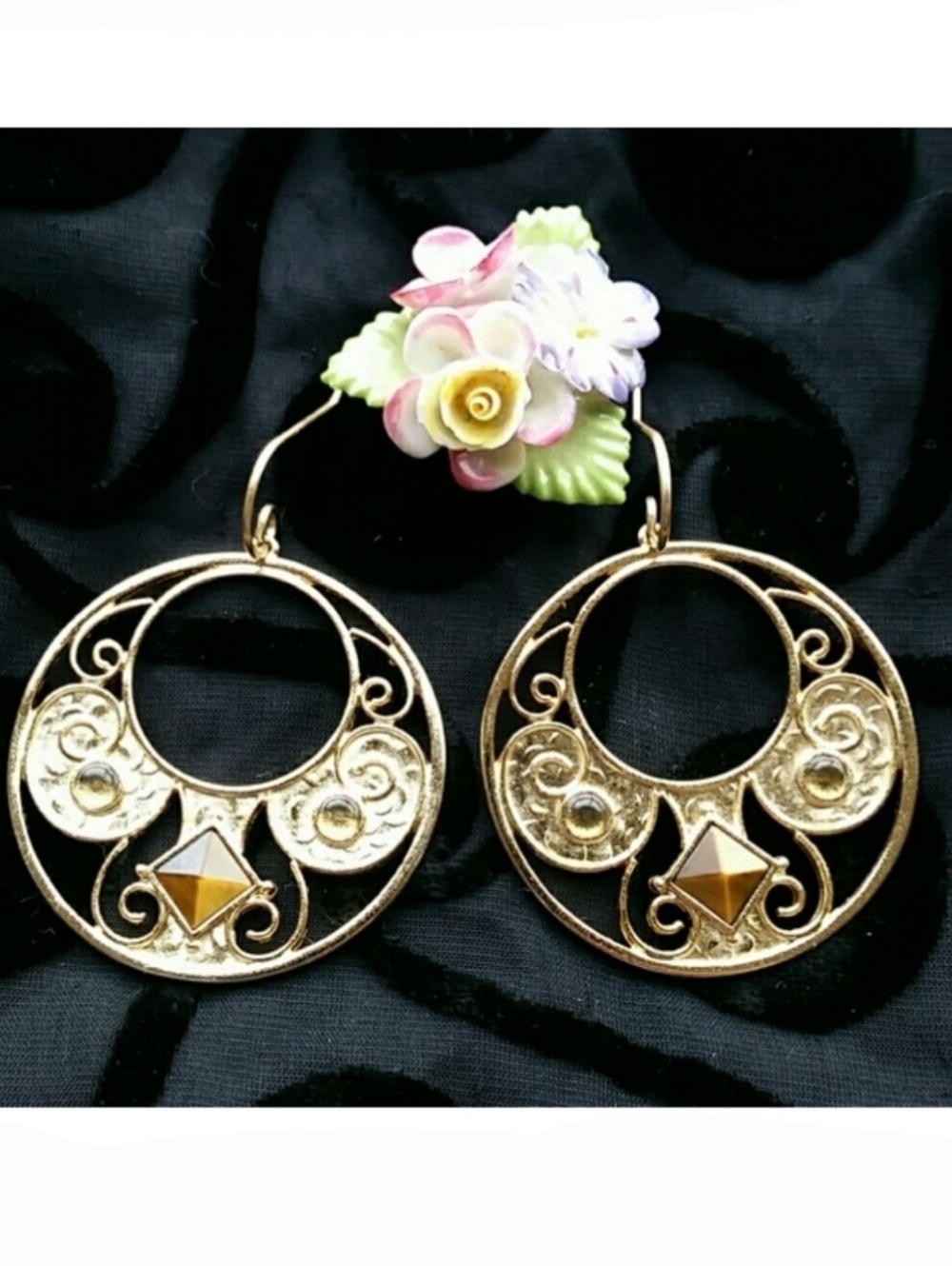 Vintage Goldtone Earrings   Faux Stones Dangling Pierced Ear Style